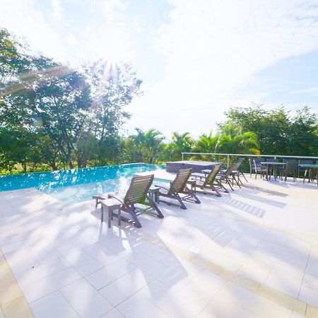 Lucero Golf And Country Club Tree Houses โบเกเต ภายนอก รูปภาพ