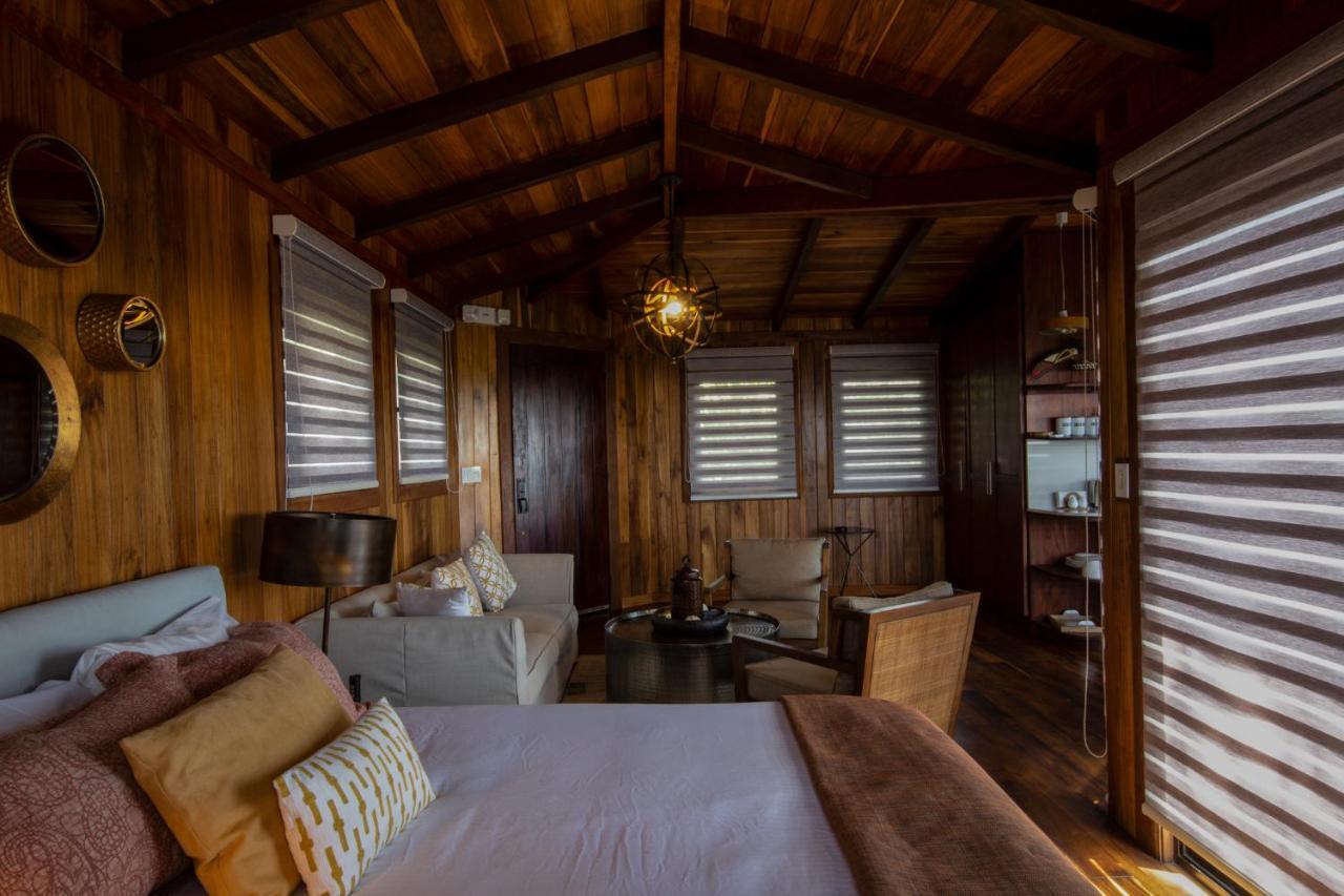 Lucero Golf And Country Club Tree Houses โบเกเต ภายนอก รูปภาพ