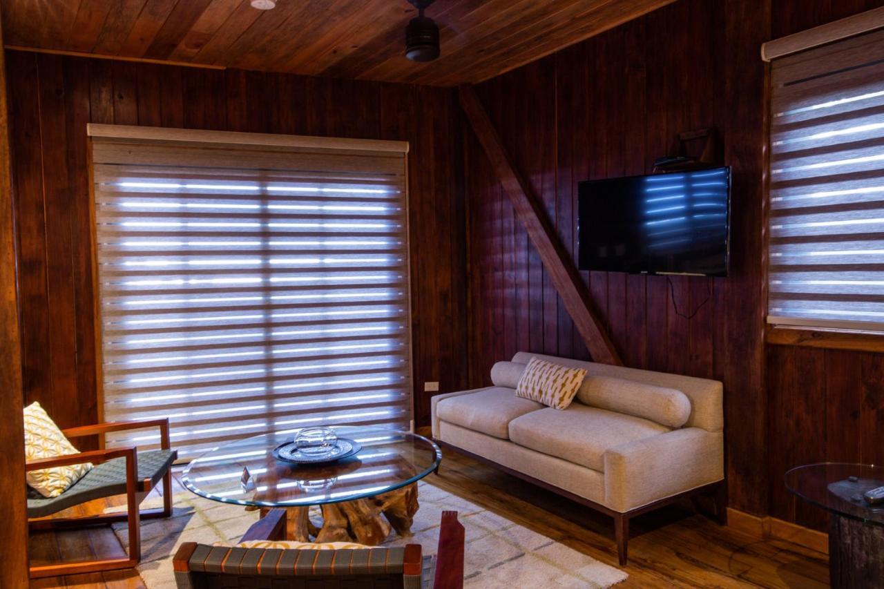 Lucero Golf And Country Club Tree Houses โบเกเต ภายนอก รูปภาพ